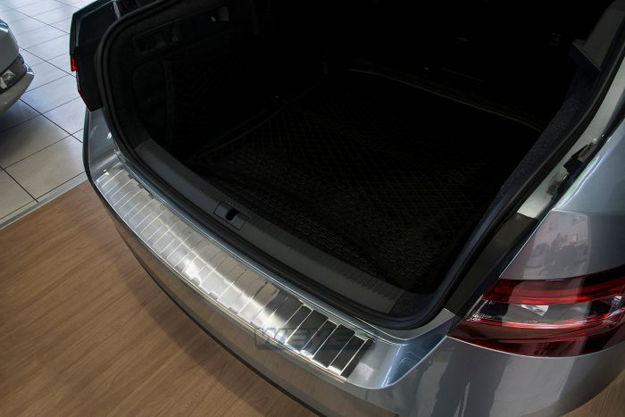 WEYER Edelstahl Ladekantenschutz SKODA SUPERB III Limousine (Liftback) ab  Baujahr 2015