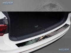 VW TIGUAN II ab Baujahr 2015, WEYER Edelstahl Ladekantenschutz- graphite/black Line
